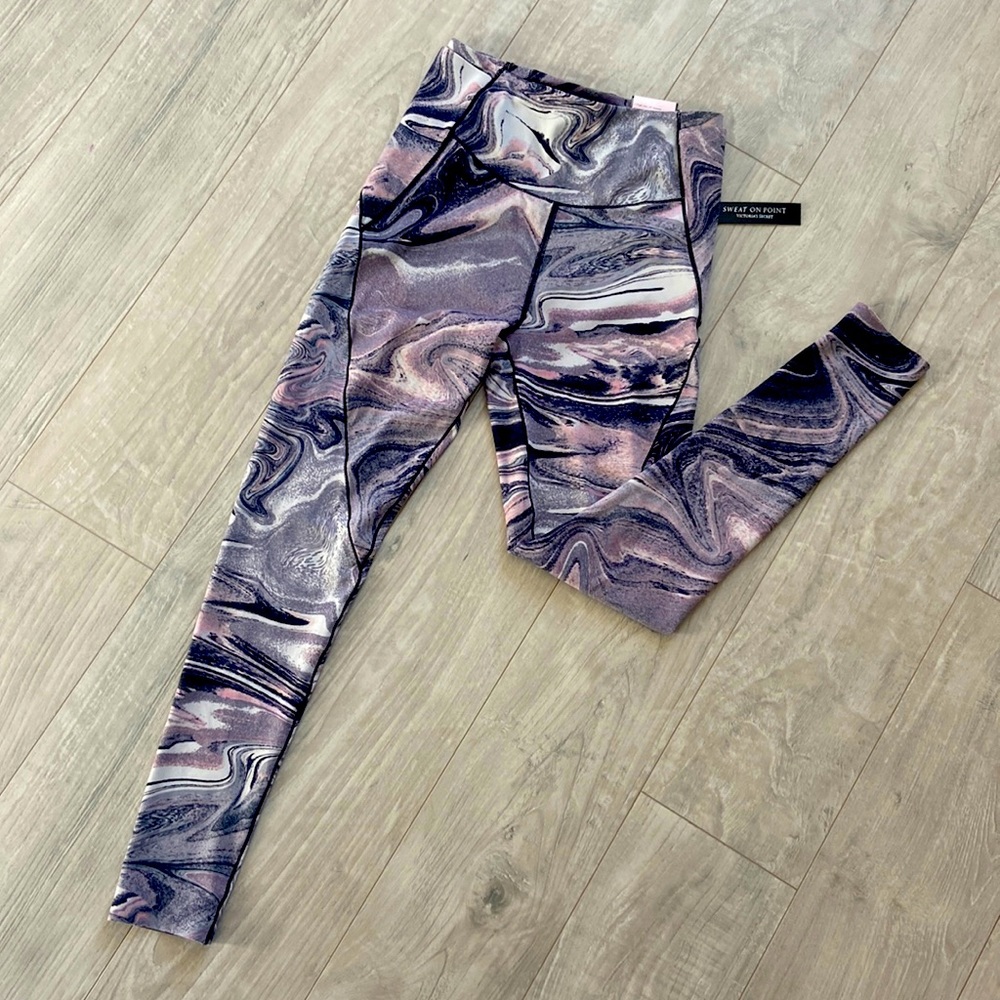 NWT VS leggings